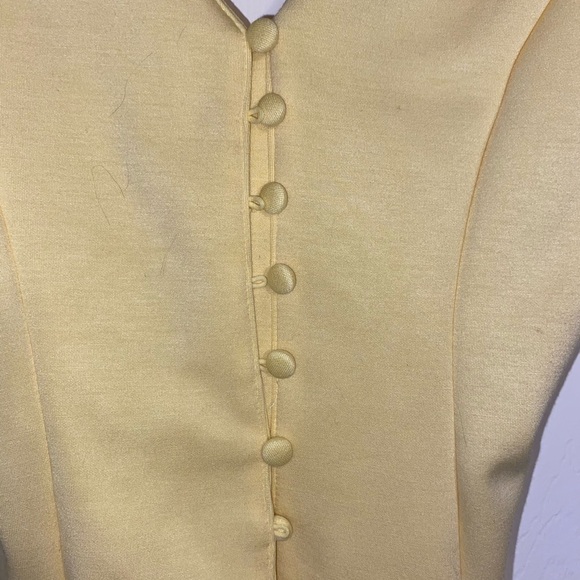 Spring Yellow Button Vest - Picture 2 of 6